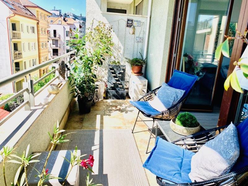 Sunny Deluxe Apt. & Terrace Apartmán *
