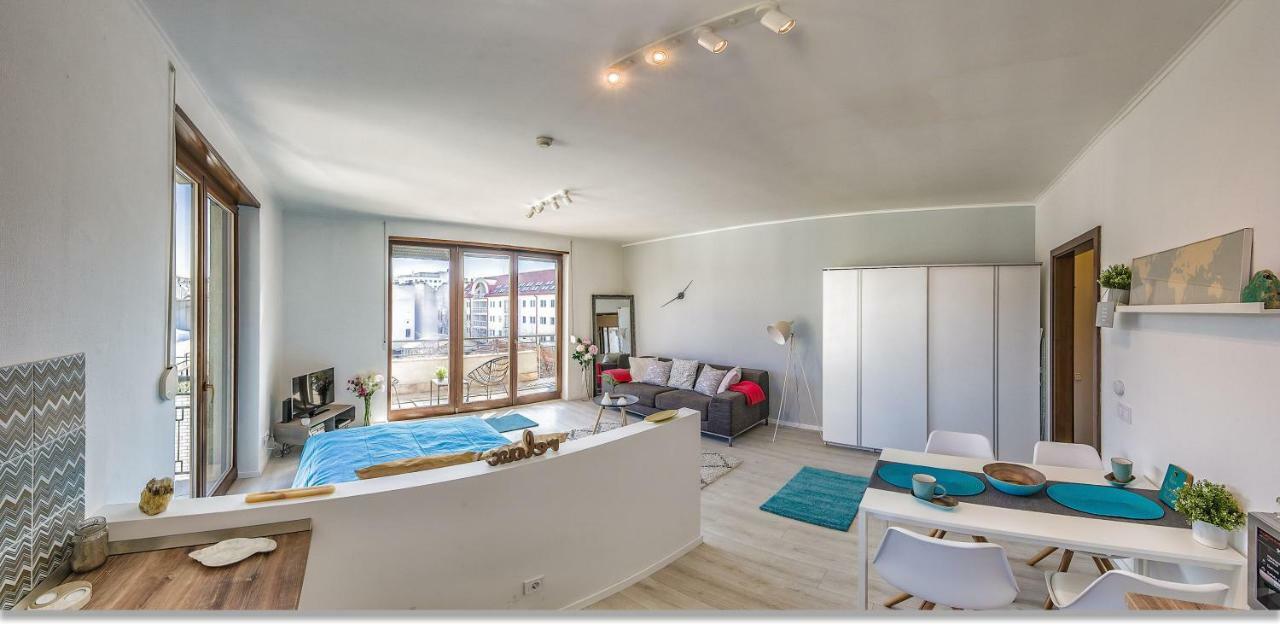 Apartament Sunny Deluxe Apt. & Terrace *