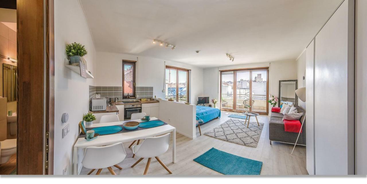 Sunny Deluxe Apt. & Terrace Apartmán Budapešť