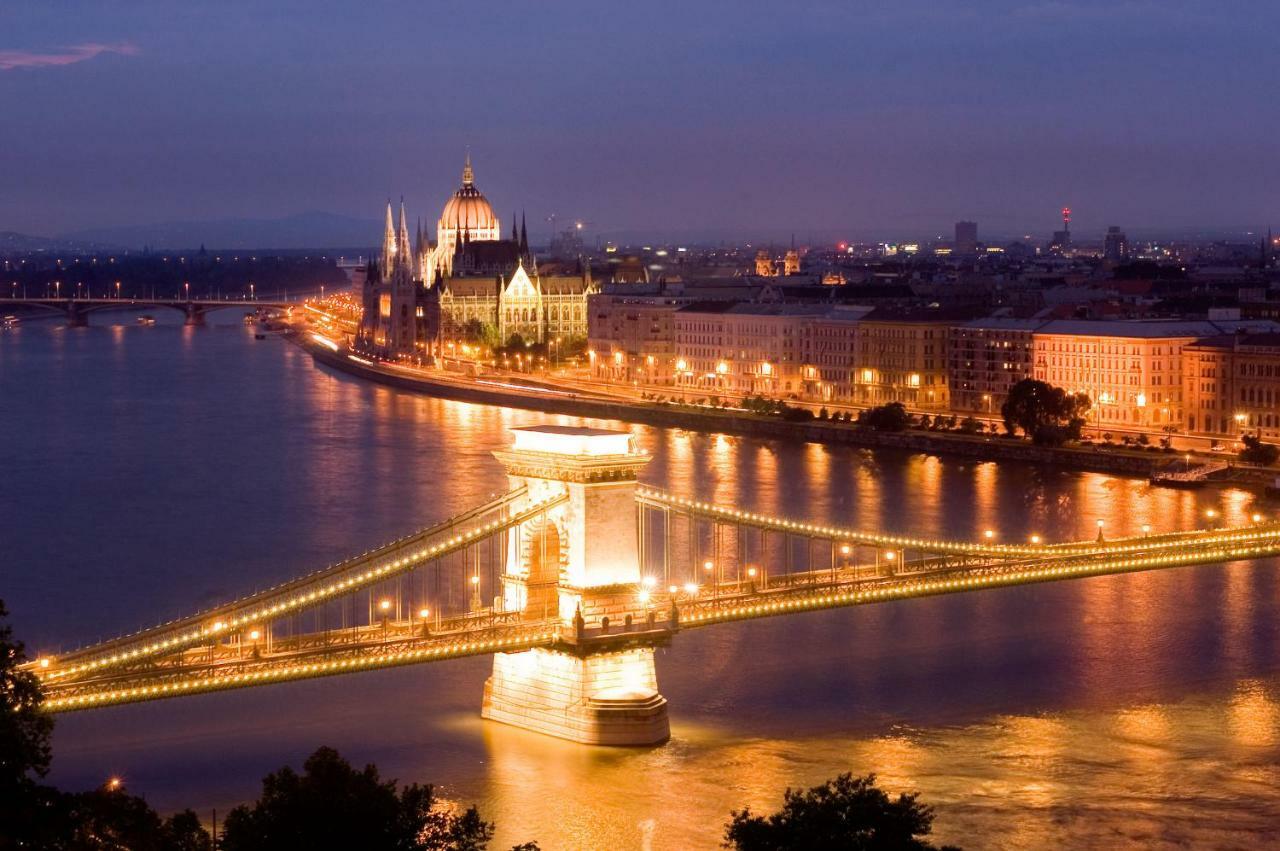 Sunny Deluxe Apt. & Terrace Apartmán Budapešť